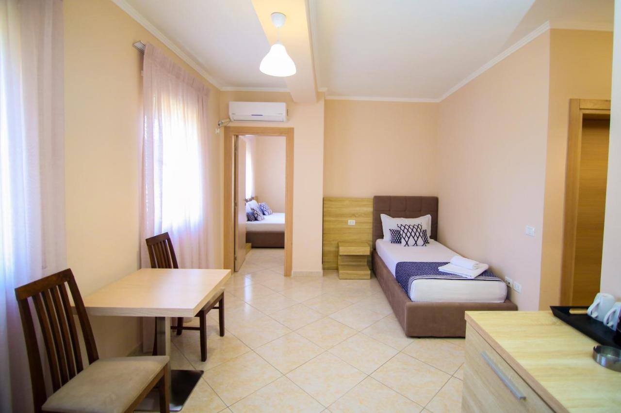 Bel Ami Suita Hotel Orikum Zewnętrze zdjęcie